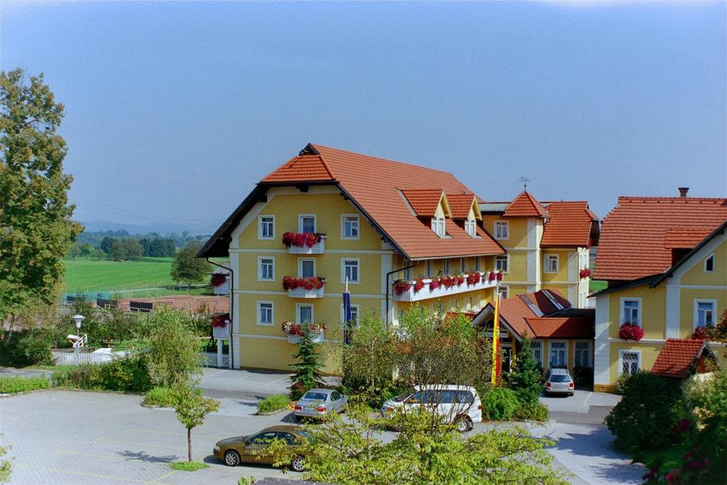 Hotel Garni Koralmblick Sankt Kanzian am Klopeiner See Ngoại thất bức ảnh